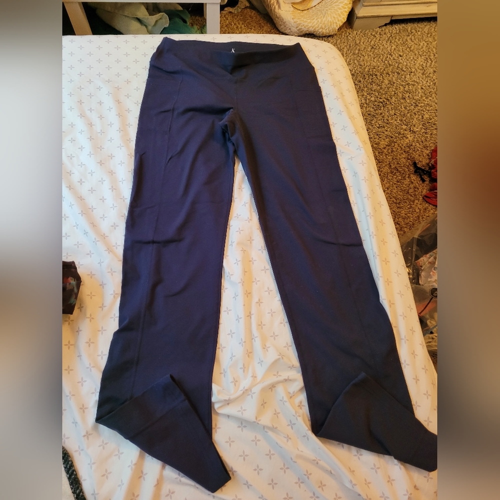 Skechers pull on pants